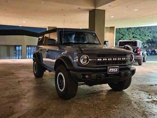2023 Ford Bronco Black Diamond