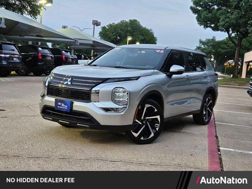 Alloy Silver Metallic 2022 Mitsubishi Outlander ES