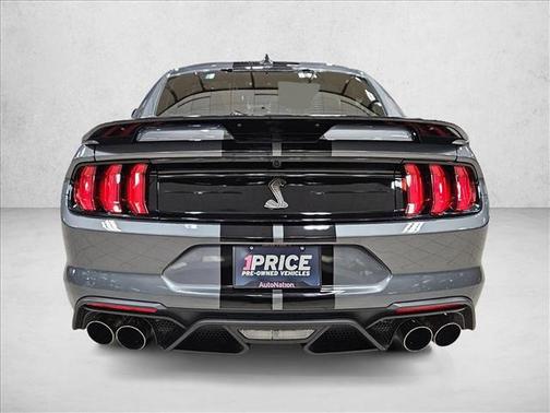 2022 Ford Shelby GT500 Base