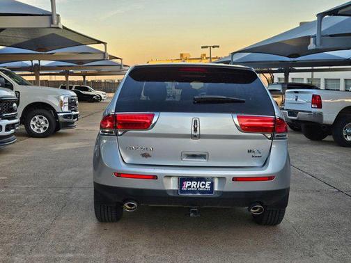 2013 Lincoln MKX Base