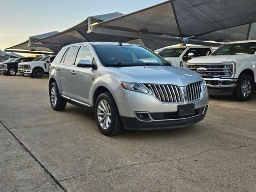 2013 Lincoln MKX Base