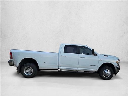 2020 RAM 3500 Lone Star Crew Cab 4x4 8' Box