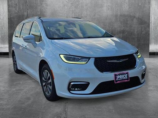 2021 Chrysler Pacifica Hybrid Touring L