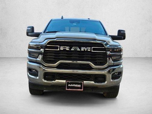 Bright White Clearcoat 2025 RAM 2500 Tradesman Crew Cab 4x4 6'4' Box