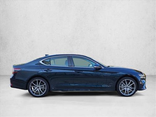 2025 Genesis G70 2.5T RWD