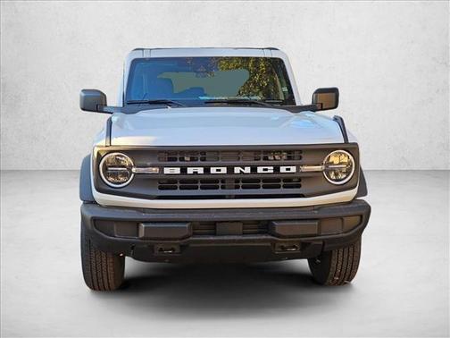 2025 Ford Bronco Base 4 Door 4x4