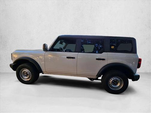 2025 Ford Bronco Base 4 Door 4x4