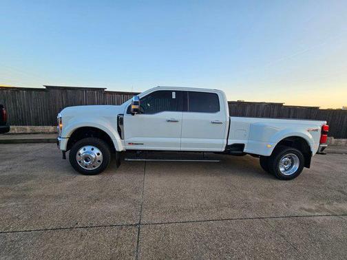 2025 Ford F-450 King Ranch
