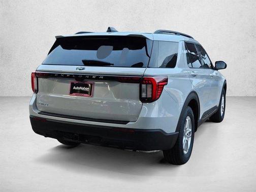 Space White Metallic 2026 Ford Explorer Active