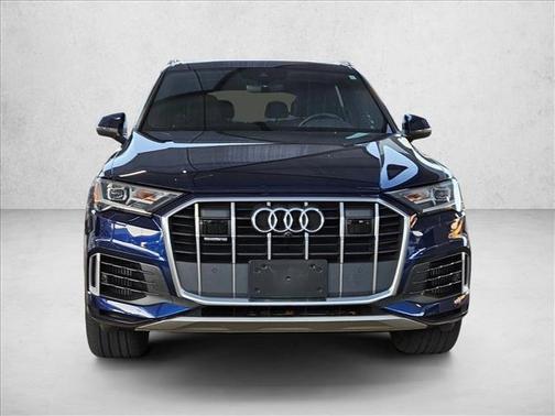2022 Audi Q7 55 Premium Plus