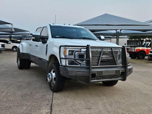 2022 Ford F-350 King Ranch