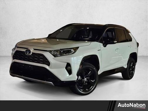 2020 Toyota RAV4 Hybrid SE