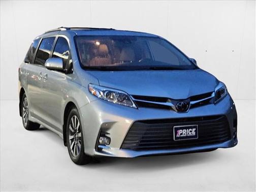 2019 Toyota Sienna Limited Premium