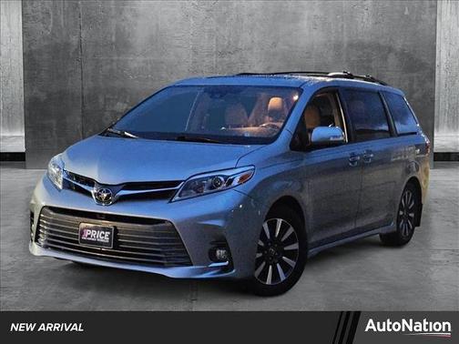 2019 Toyota Sienna Limited Premium
