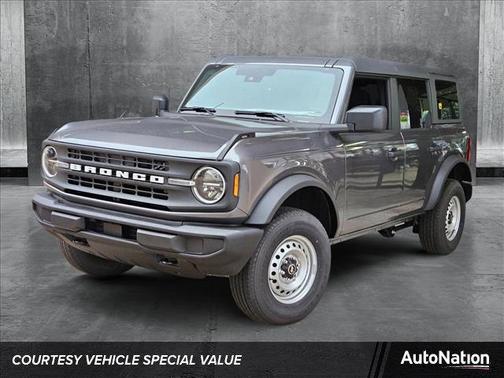 2025 Ford Bronco Base 4 Door 4x4