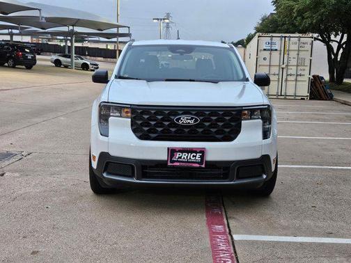 Oxford White 2025 Ford Maverick XLT