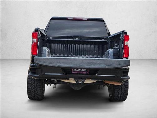 Black 2022 Chevrolet Silverado 1500 Limited Custom