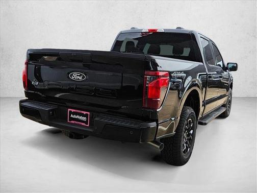 Agate Black Metallic 2026 Ford F-150 XLT