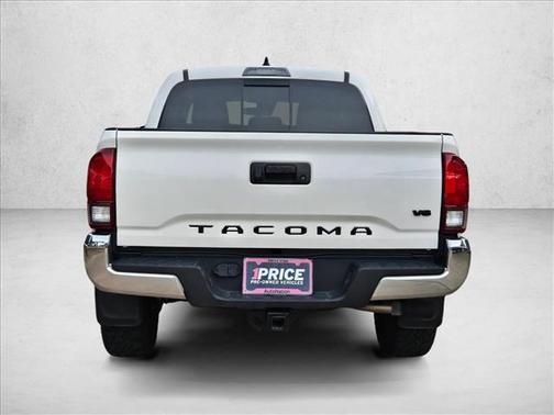 Ice Cap 2023 Toyota Tacoma SR5