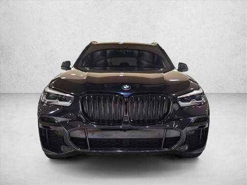 Carbon Black Metallic 2022 BMW X5 xDrive40i