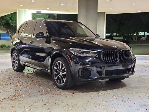 Carbon Black Metallic 2022 BMW X5 xDrive40i