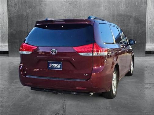 2014 Toyota Sienna LE