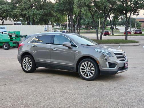 Bronze Dune Metallic 2018 Cadillac XT5 Platinum