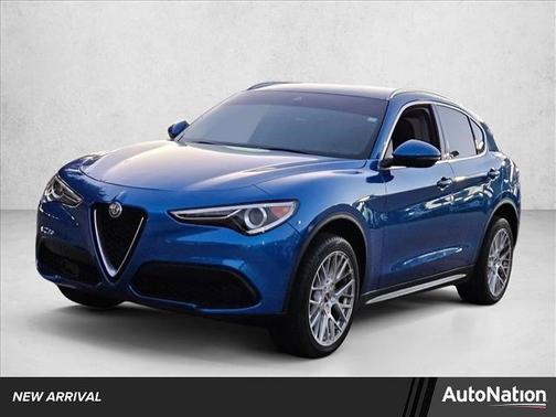 2021 Alfa Romeo Stelvio Base