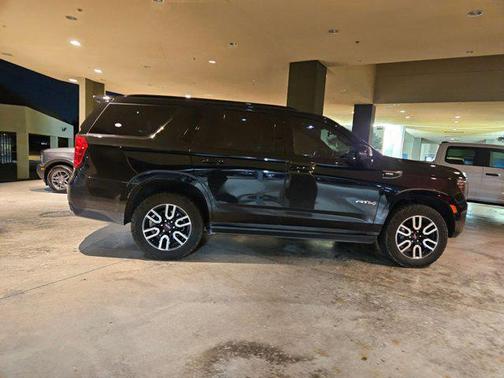 2022 GMC Yukon 4WD AT4