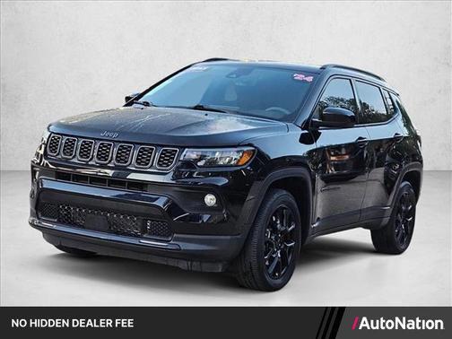 Diamond Black Crystal Pearlcoat 2024 Jeep Compass Latitude