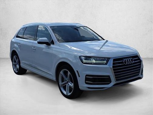2019 Audi Q7 55 Prestige