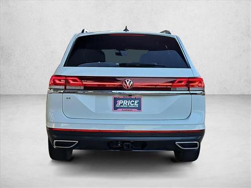 Pure White 2024 Volkswagen Atlas 2.0T SE w/Technology