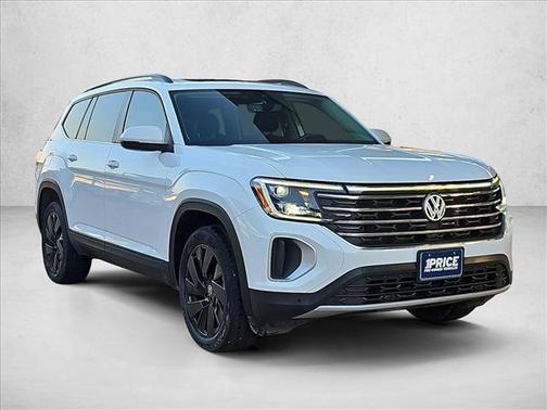 Pure White 2024 Volkswagen Atlas 2.0T SE w/Technology