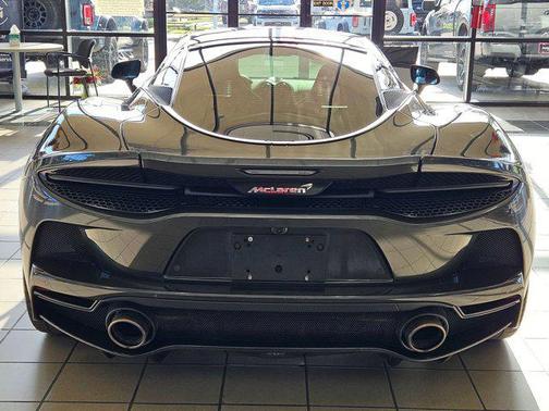 2022 McLaren GT Coupe