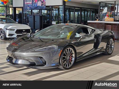 2022 McLaren GT Coupe