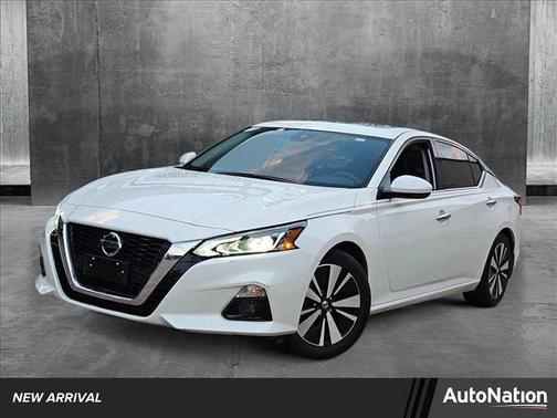 2022 Nissan Altima 2.5 SL