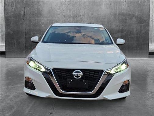 2022 Nissan Altima 2.5 SL