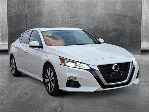 2022 Nissan Altima 2.5 SL