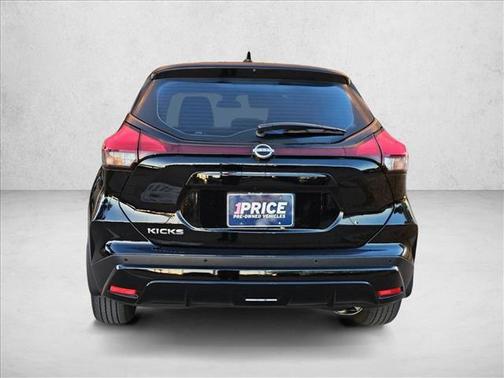 2023 Nissan Kicks S