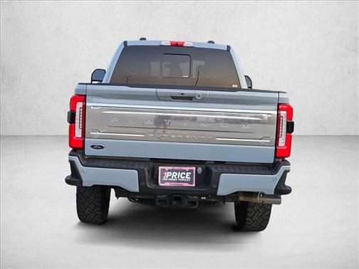 Glacier Gray Metallic Tri-Coat 2024 Ford F-250 Platinum