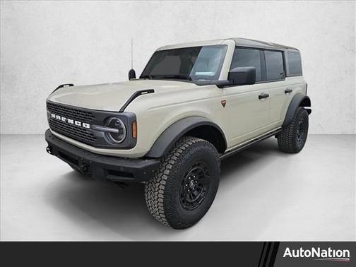 Desert Sand 2026 Ford Bronco Badlands