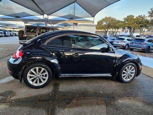 2018 Volkswagen Beetle 2.0T S