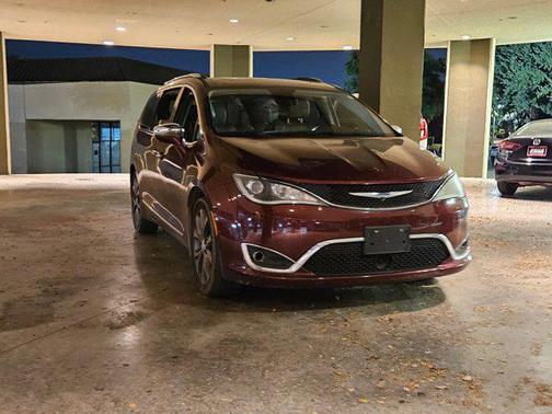 2018 Chrysler Pacifica Limited