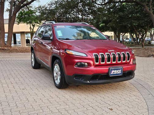 Deep Cherry Red Crystal Pearlcoat 2015 Jeep Cherokee Sport