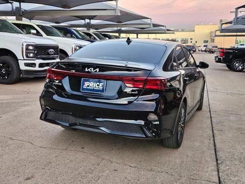 2024 Kia Forte GT-Line