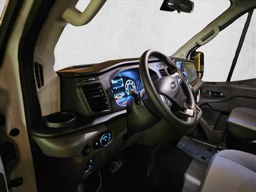2025 Ford Transit-350 XL