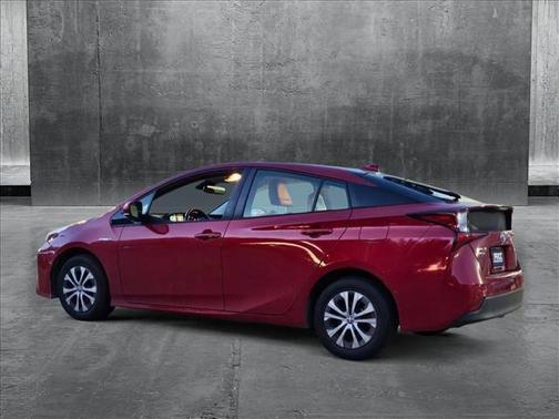 2020 Toyota Prius XLE