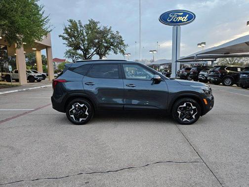 Gravity Gray 2025 Kia Seltos S