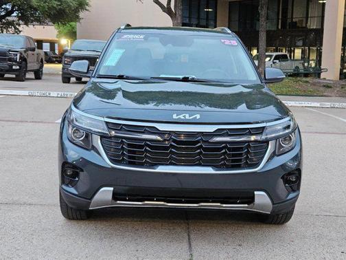 Gravity Gray 2025 Kia Seltos S