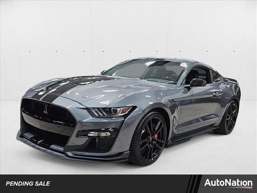 2022 Ford Shelby GT500 Base